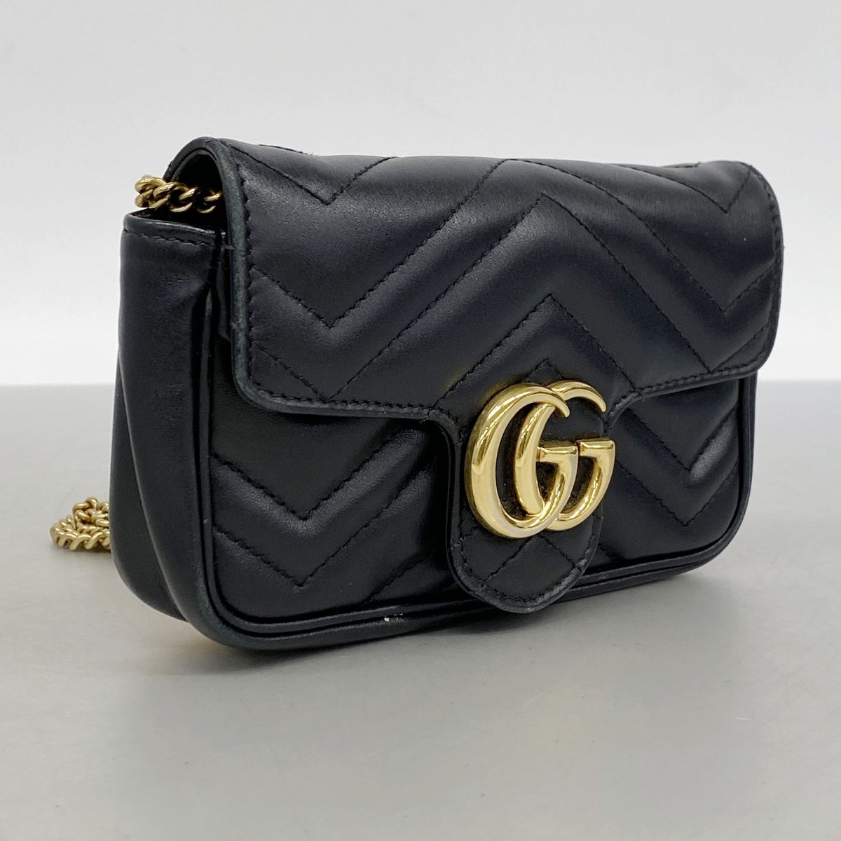 Gucci Shoulder Bag GG Marmont Leather Black Gold — view 2