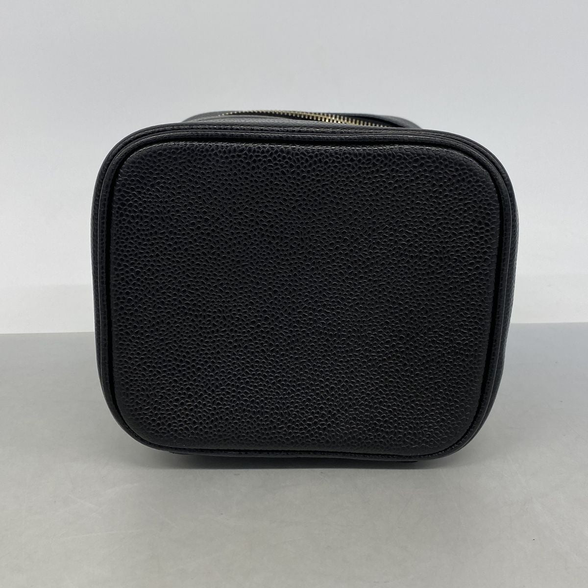 Chanel Vanity Bag Caviar Leather Black Gold — view 3
