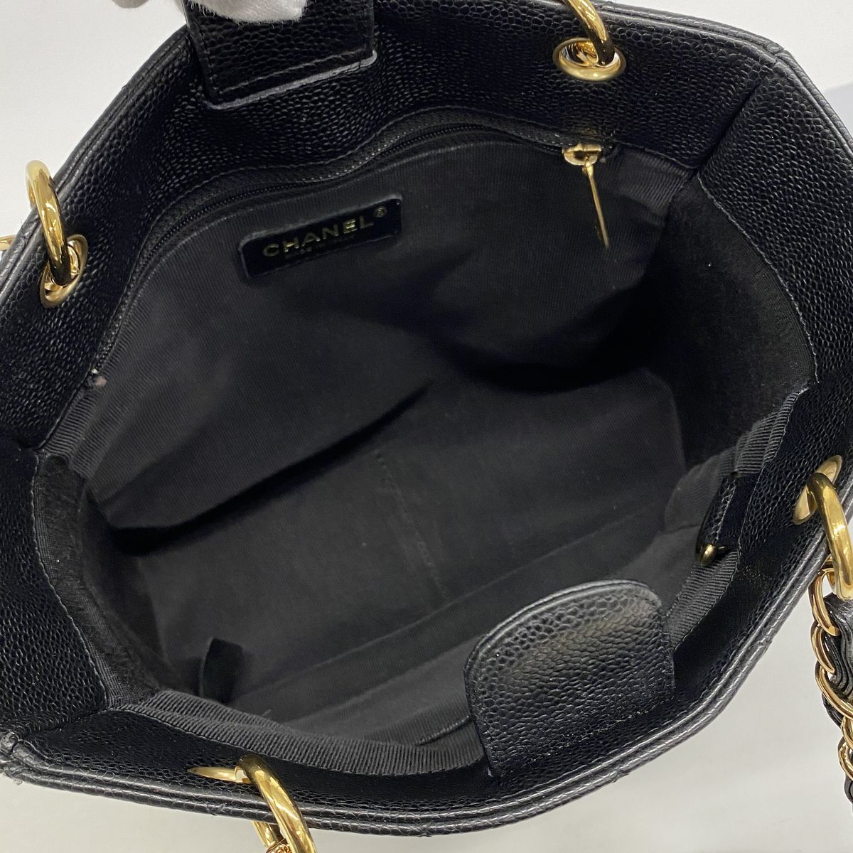 Chanel Chain Tote Bag Quilted Caviar Leather Black Gold — view 4