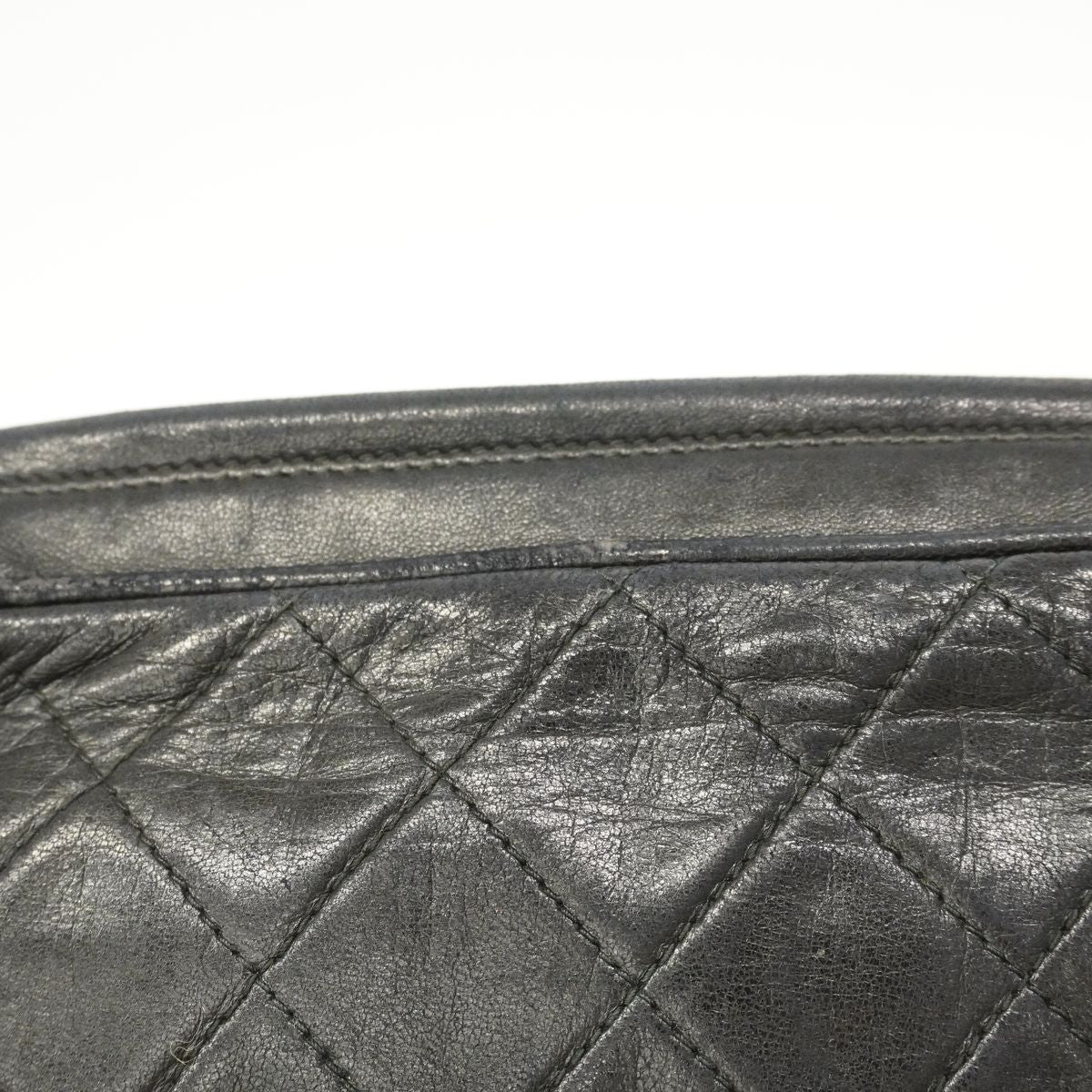 Chanel Shoulder Bag Quilted Lambskin Black Gold — view 8