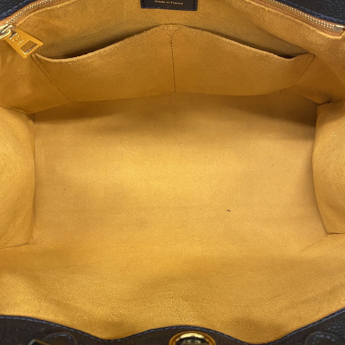 Louis Vuitton Tote Bag Monogram Empreinte On The Go Noir — view 4