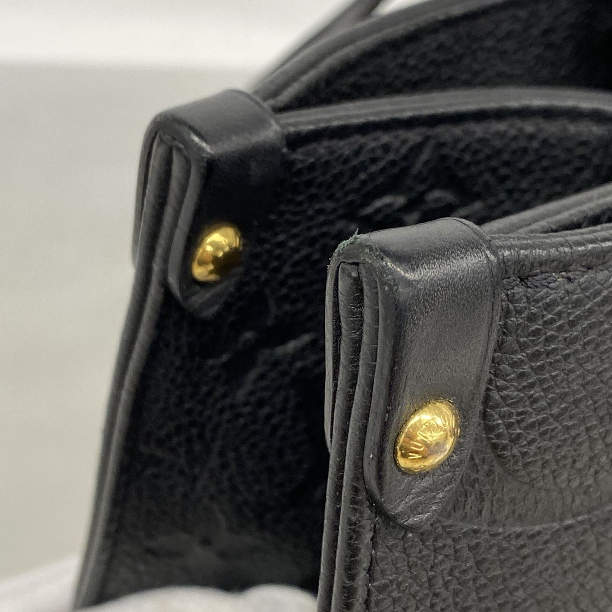 Louis Vuitton Tote Bag Monogram Empreinte On The Go Noir — view 6