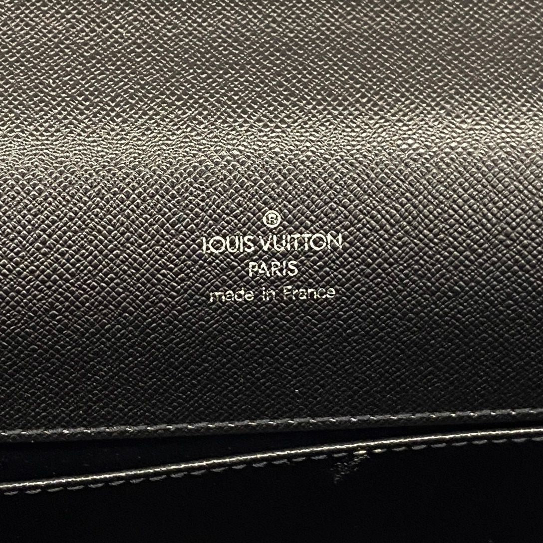 Louis Vuitton Business Bag Taiga Porto Documenta Angara Ardoise — view 5