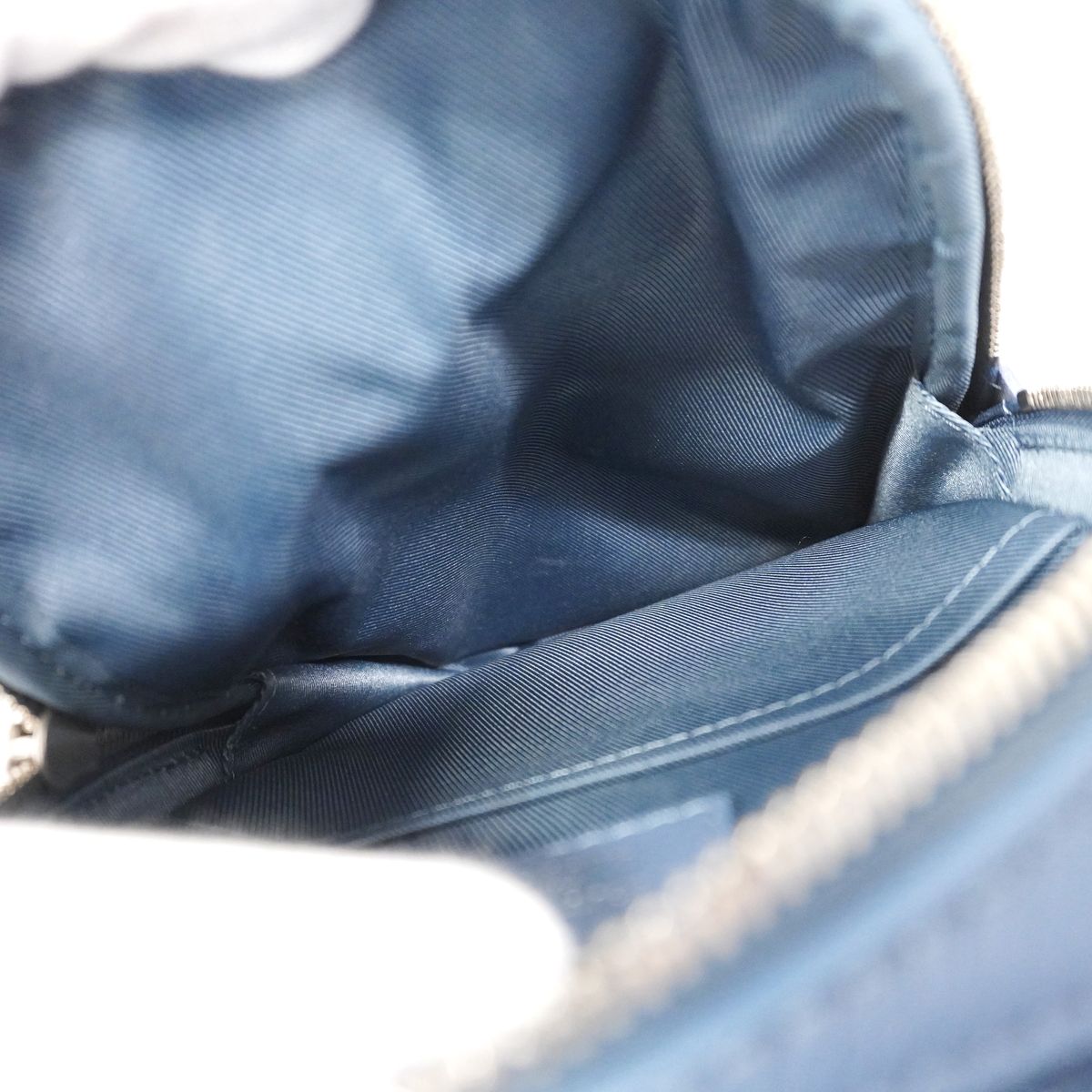 Louis Vuitton Belt Bag Damoflage Avenue PM Indigo Blue — view 4