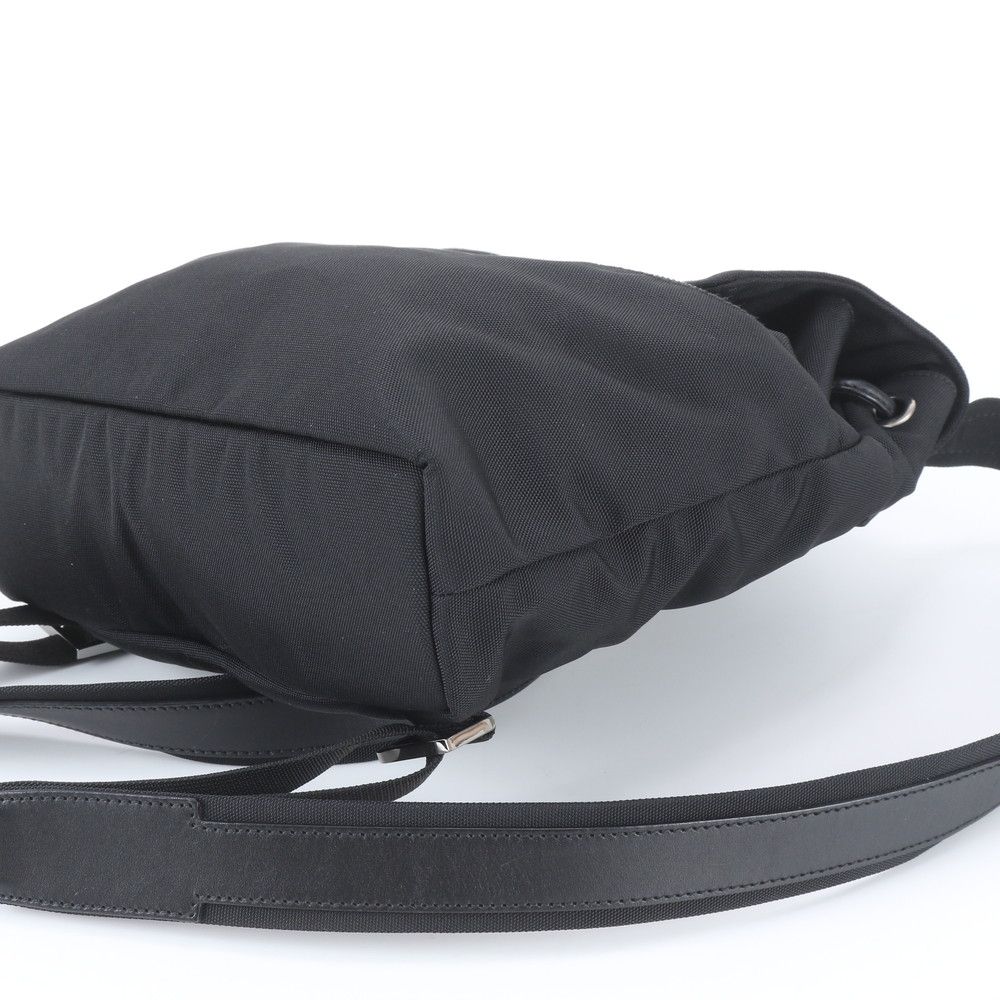 Gucci 003 Leather Backpack Shoulder Bag Black — view 4
