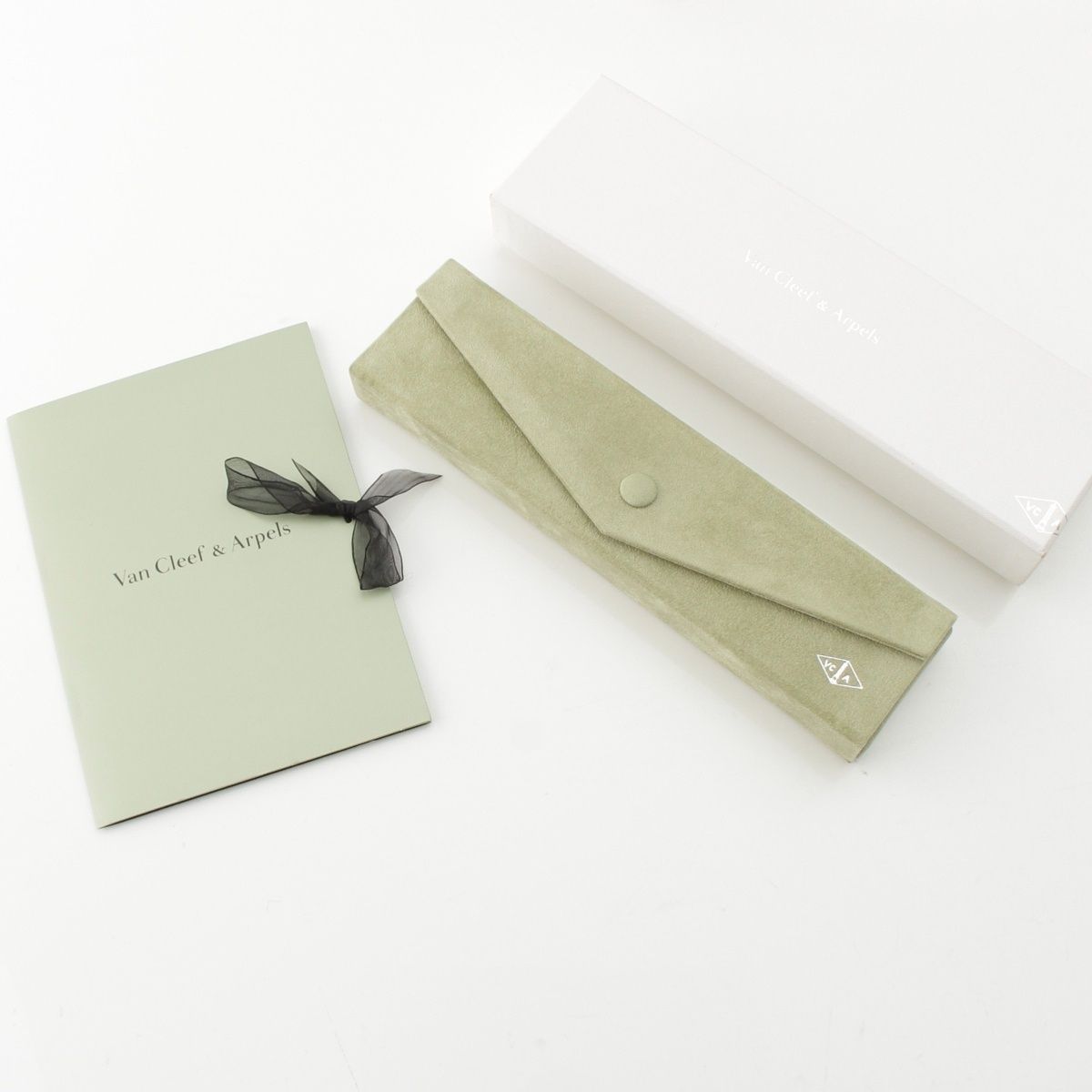 Van Cleef & Arpels Lucky Alhambra Bracelet Multicolor — view 8
