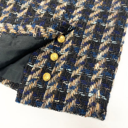 Chanel 90S C Vintage Tweed Skirt Jacket & Set CC Logo Gold Button — view 8