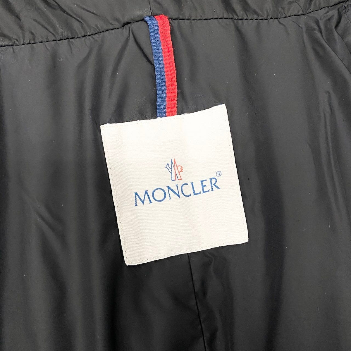 Moncler Phalangere Long Down Coat Black — view 8