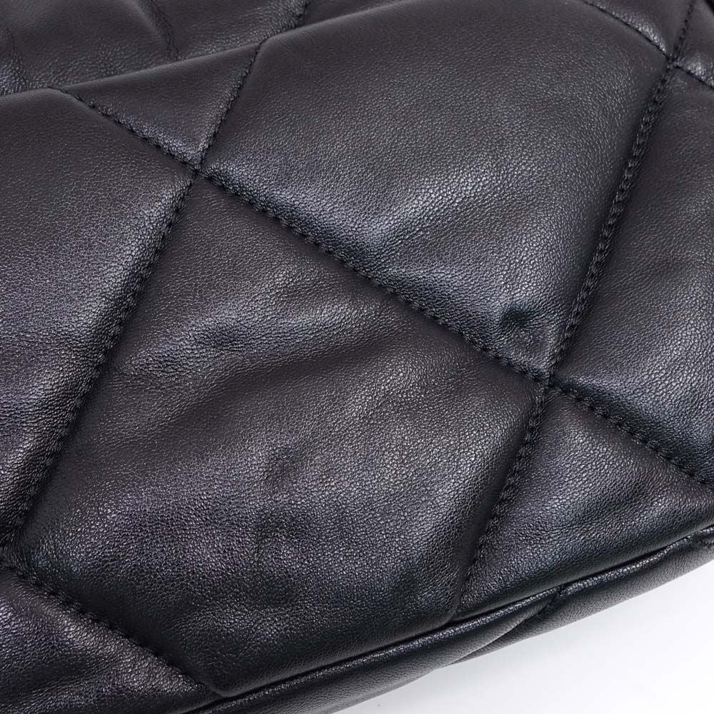 Chanel 19 Handbag Shiny Lambskin Gold Silver — view 8