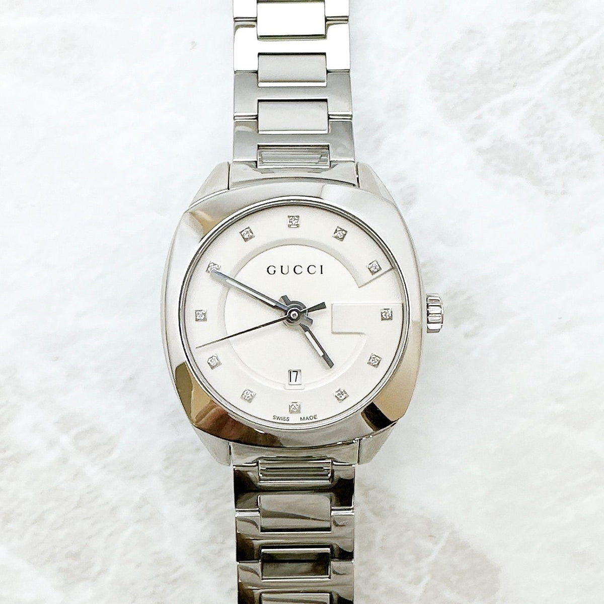 Gucci 142.5 Watch Diamond Quartz Stainless Steel 17 — view 4
