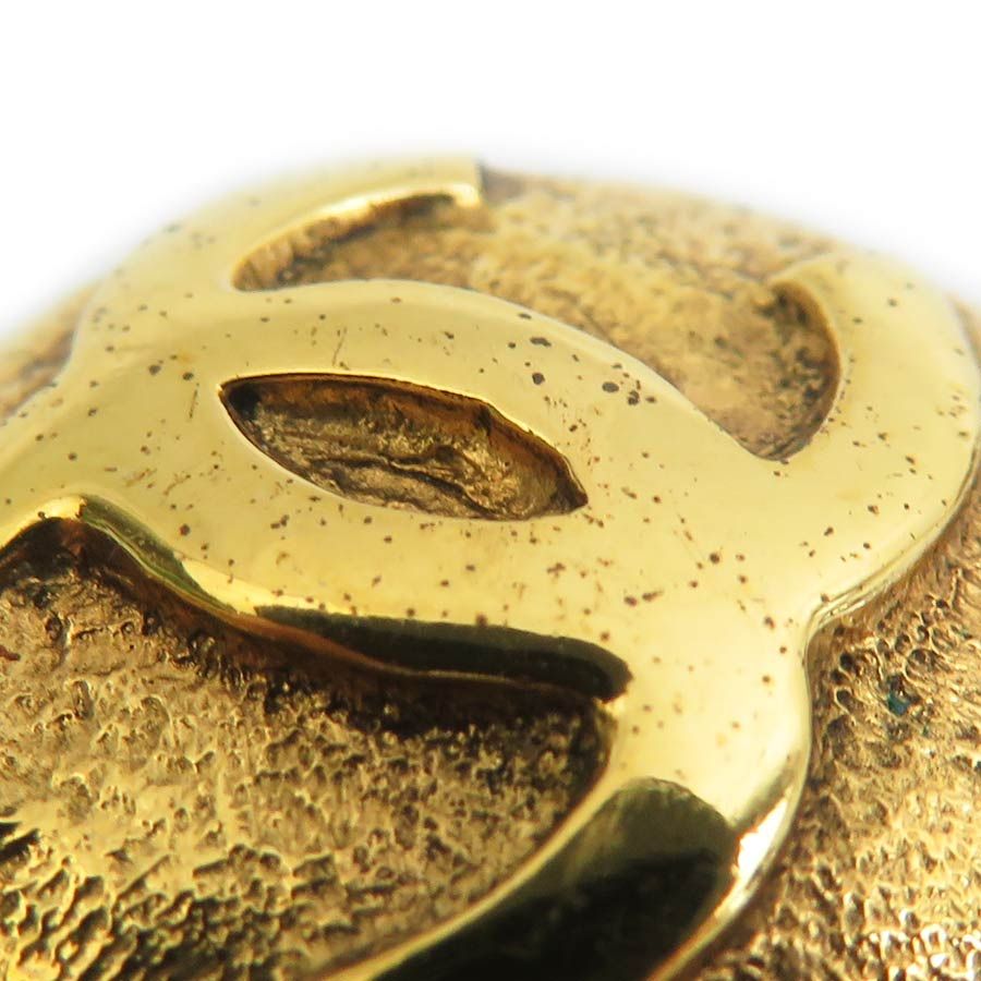 Chanel Earrings CC Logo — view 4