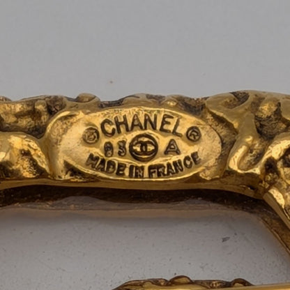 Chanel Brooch CC Logo Lava Gold Clear Vintage — view 7
