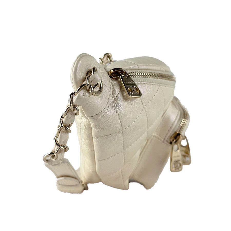 Chanel Shoulder Bag Ivory — view 2