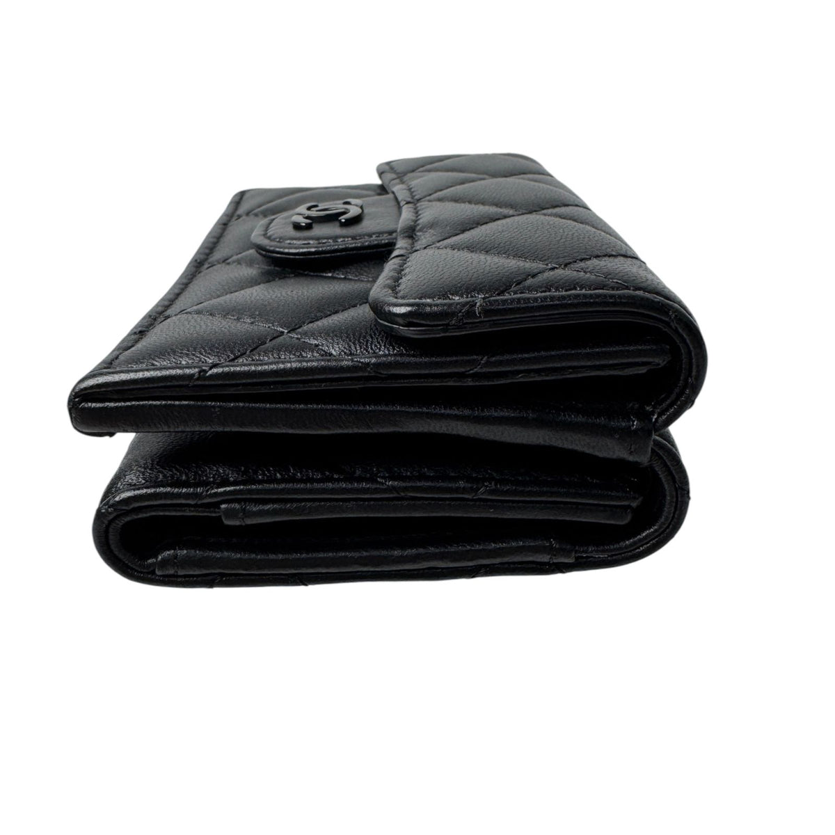 Chanel Quilted CC Logo Compact Wallet So Black — view 4