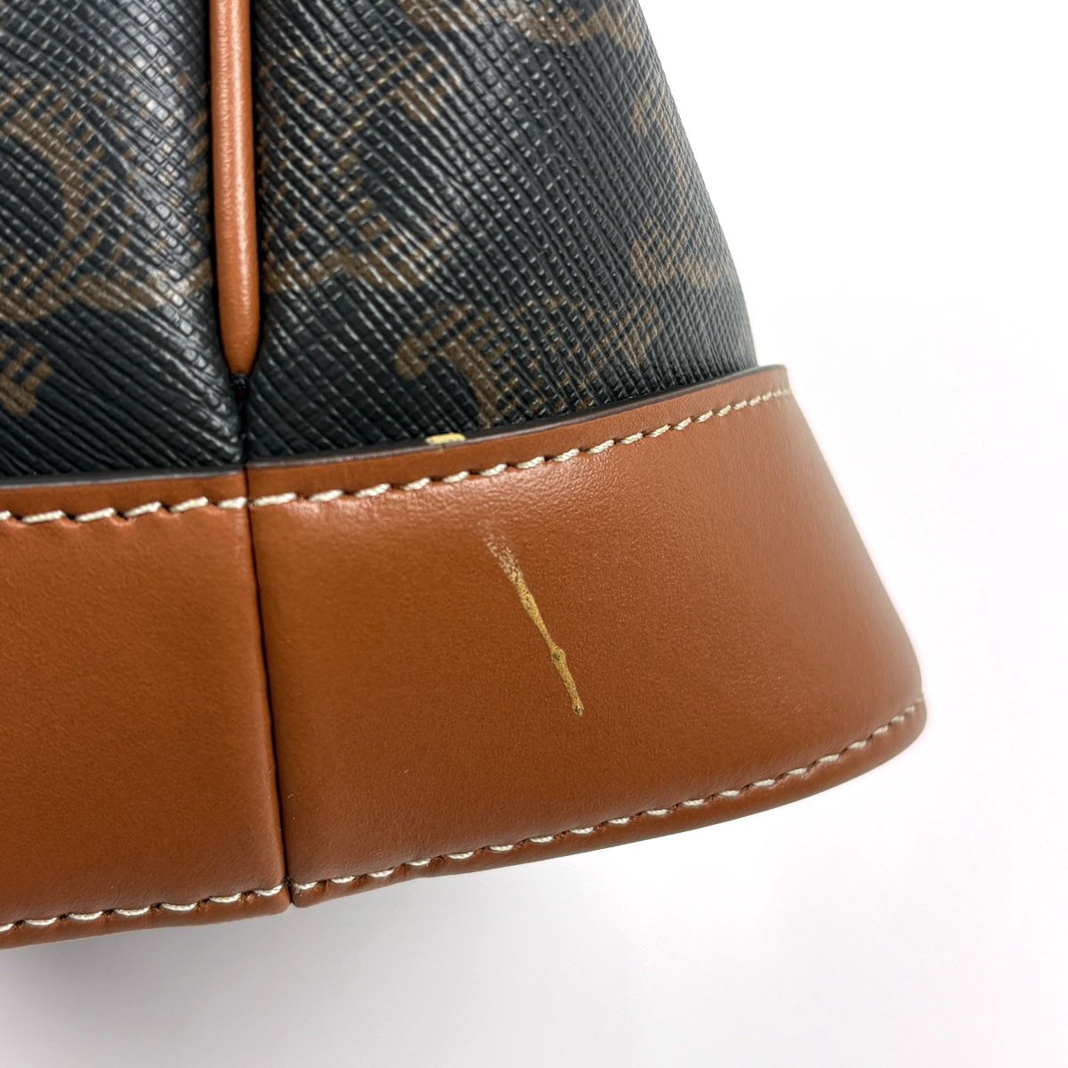 Celine Small Bucket Shoulder Bag Triomphe — view 4
