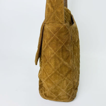 Chanel CC Logo Quilted Flap Shoulder Bag Suede Camel Brown Silver Seal Vintage — view 5