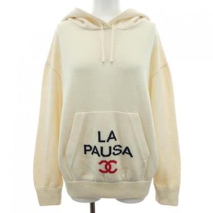 Chanel la Hoodie Beige