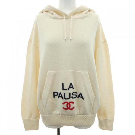 Chanel la Hoodie Beige