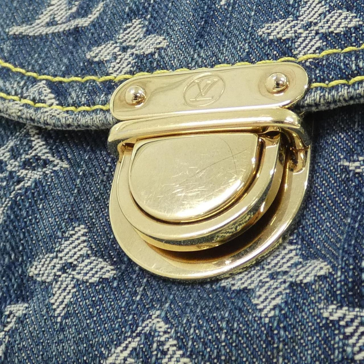 Louis Vuitton Monogram Denim Camera Bag — view 4