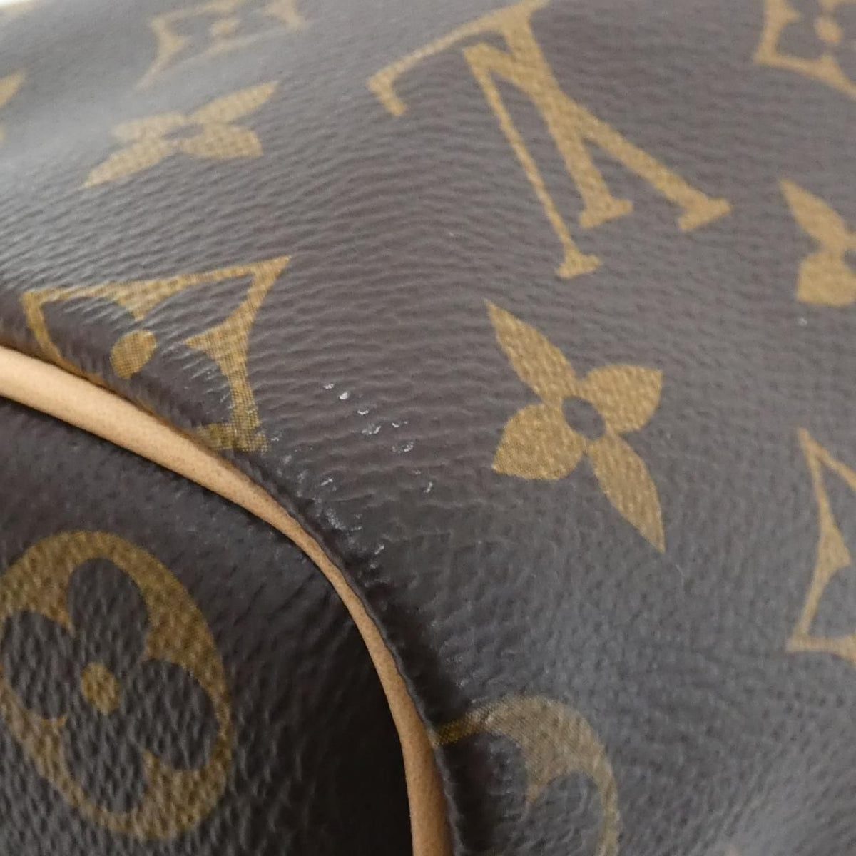 Louis Vuitton Monogram Speedy Bandouliere 40 Boston Bag — view 2