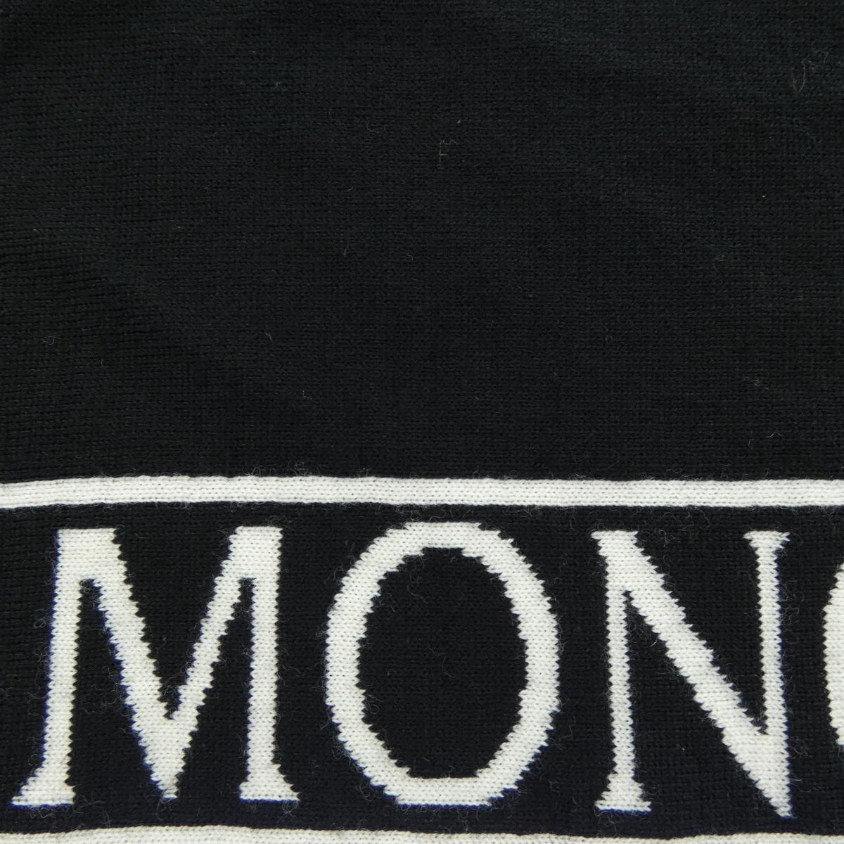 Moncler Scarf Black — view 4