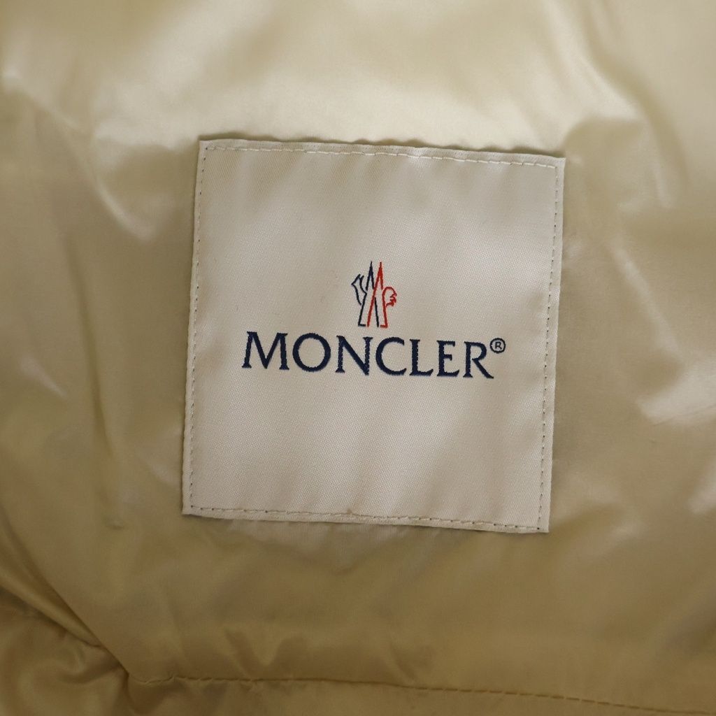 Moncler Brandy Wool Down Jacket Beige — view 7