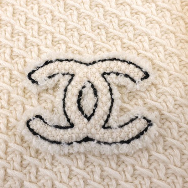 Chanel Scarf Ivory — view 5