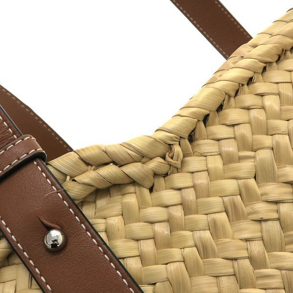 Loewe Basket Bag Handbag Beige — view 6