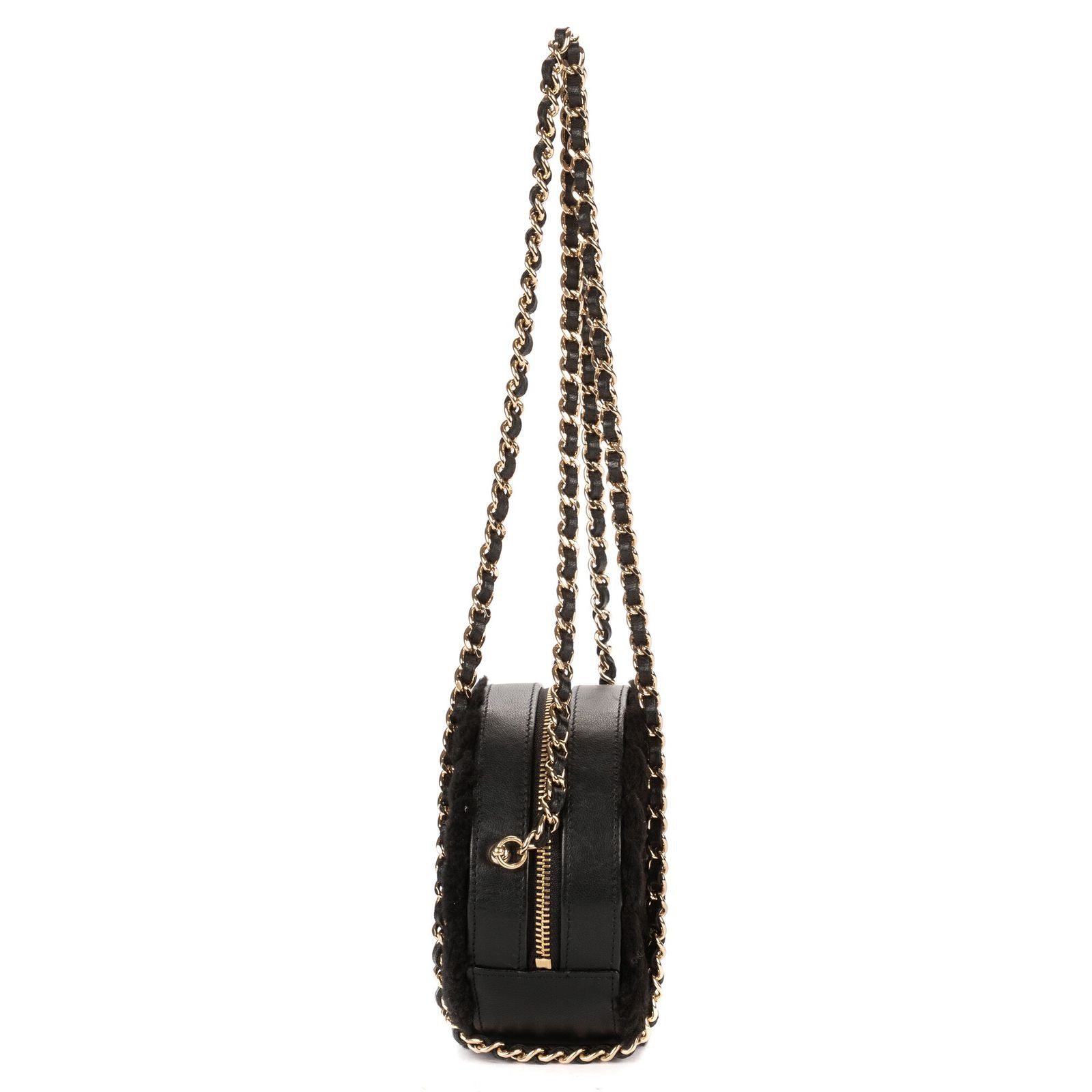 Chanel CC Shearling Chevron Round Crossbody Black Canvasa — view 3
