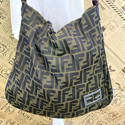 Fendi Tote Zucca Pattern Large Shoulder Bag Brown