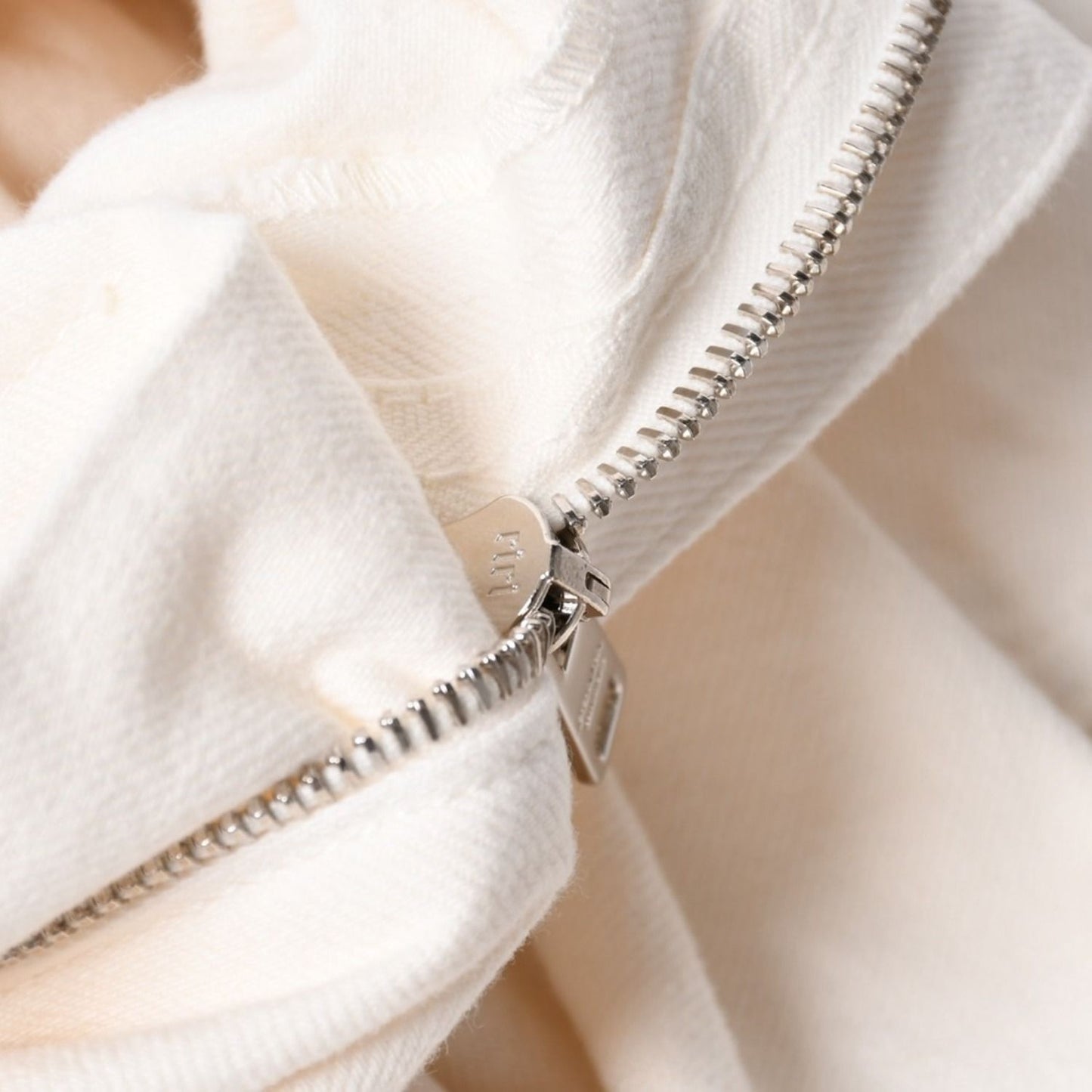 Prada White Denim Bermuda Shorts Half Metal Plate M Silver — view 7