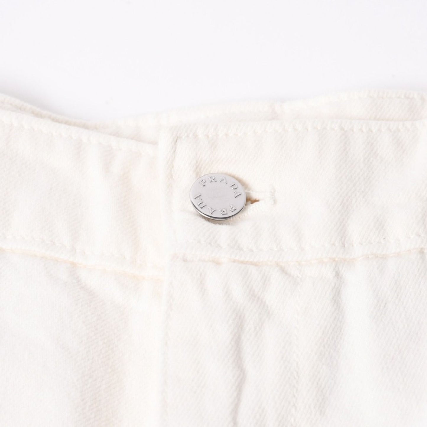 Prada White Denim Bermuda Shorts Half Metal Plate M Silver — view 4