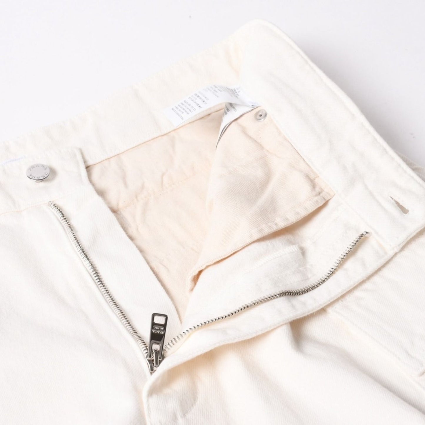 Prada White Denim Bermuda Shorts Half Metal Plate M Silver — view 6