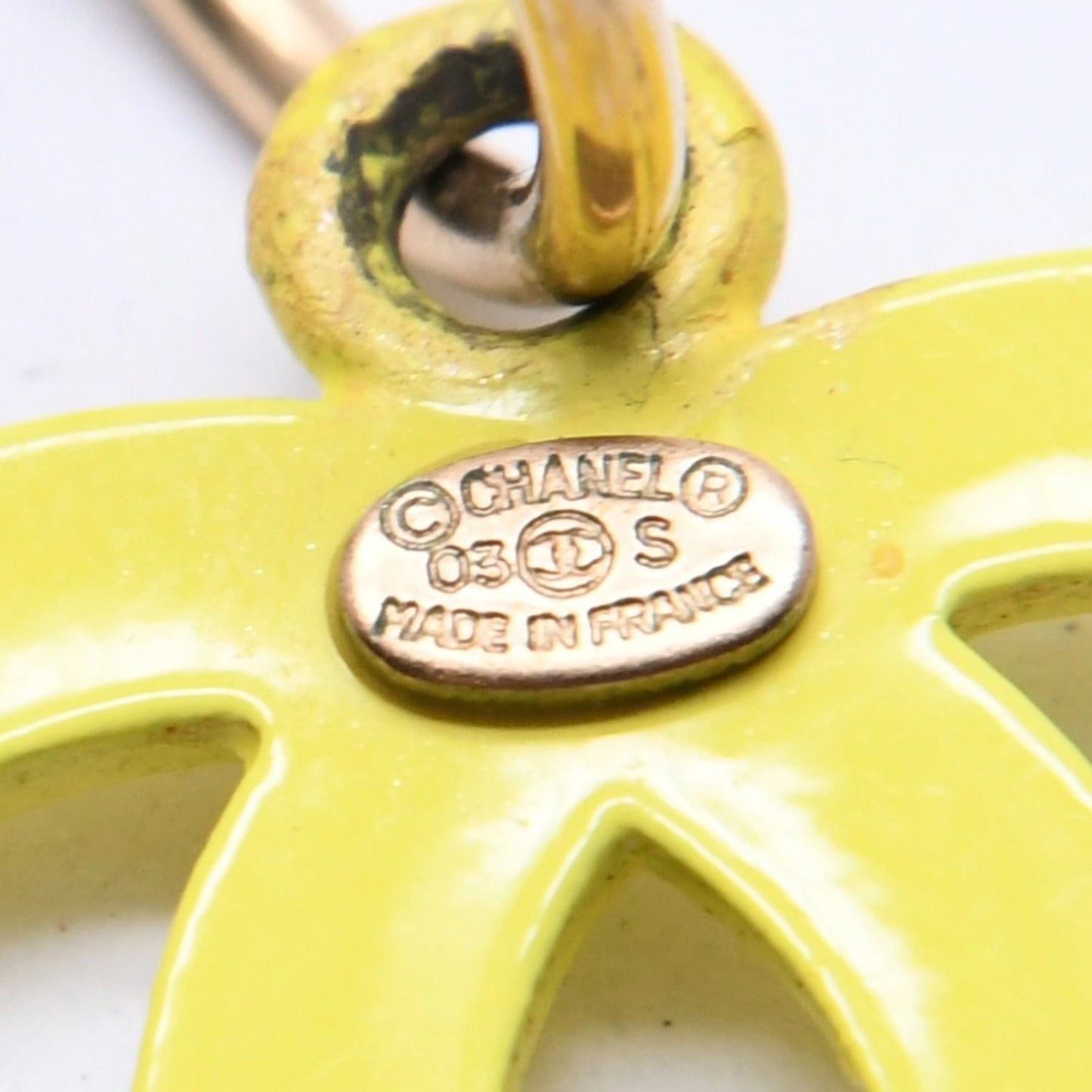 Chanel CC Logo Hoop Earrings 03 Metal Gold Plated Yellow — view 8