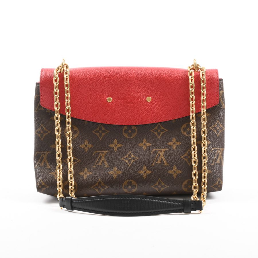 Louis Vuitton Shoulder Bag Sunplaseed — view 3