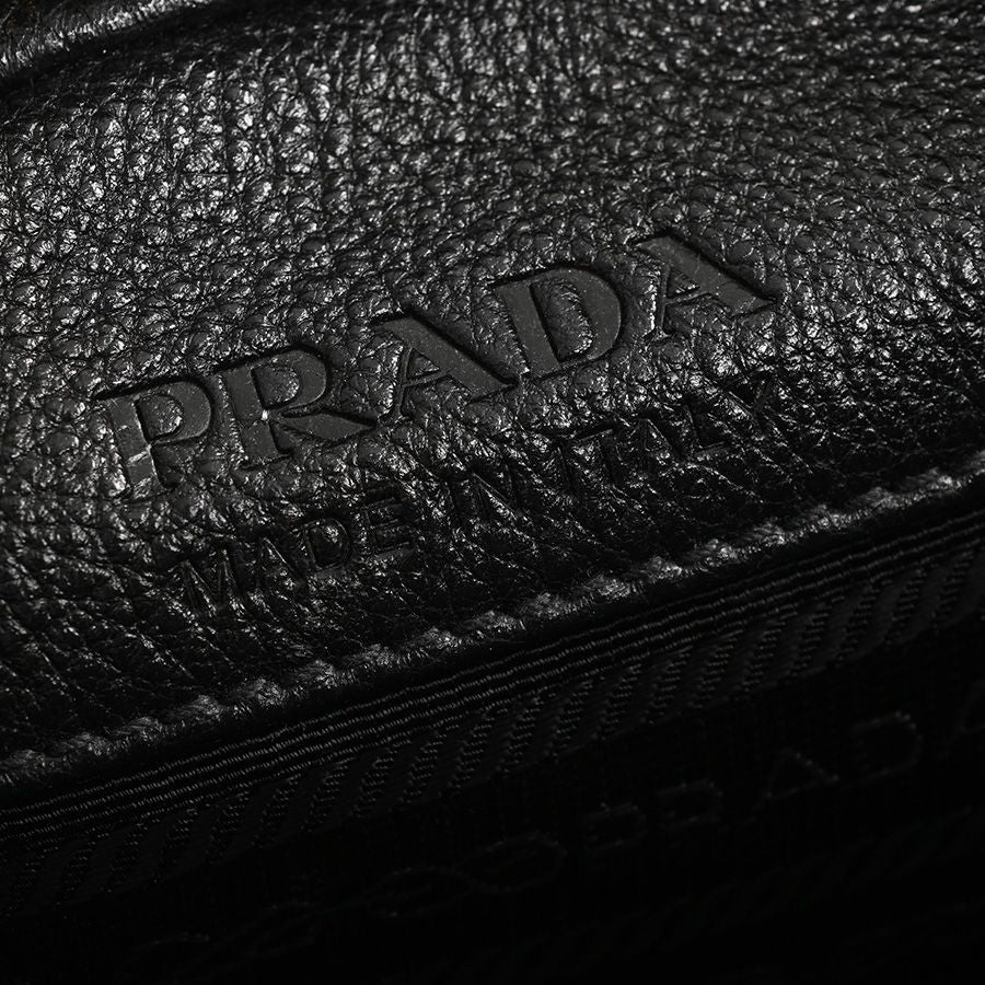 Prada Shoulder Bag Vitello Daino Small — view 6