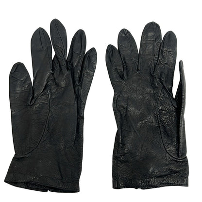 Chanel Gloves Black CC Logo Turnlock Star Mark Leather — view 3