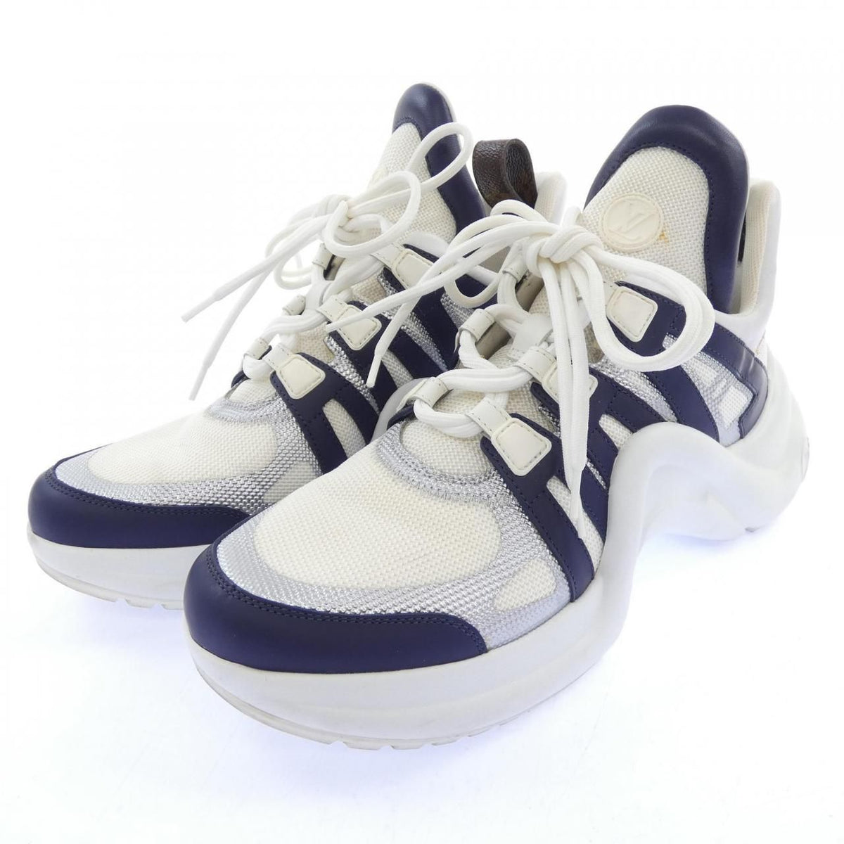 Louis Vuitton Arc Light Line Sneakers — view 3