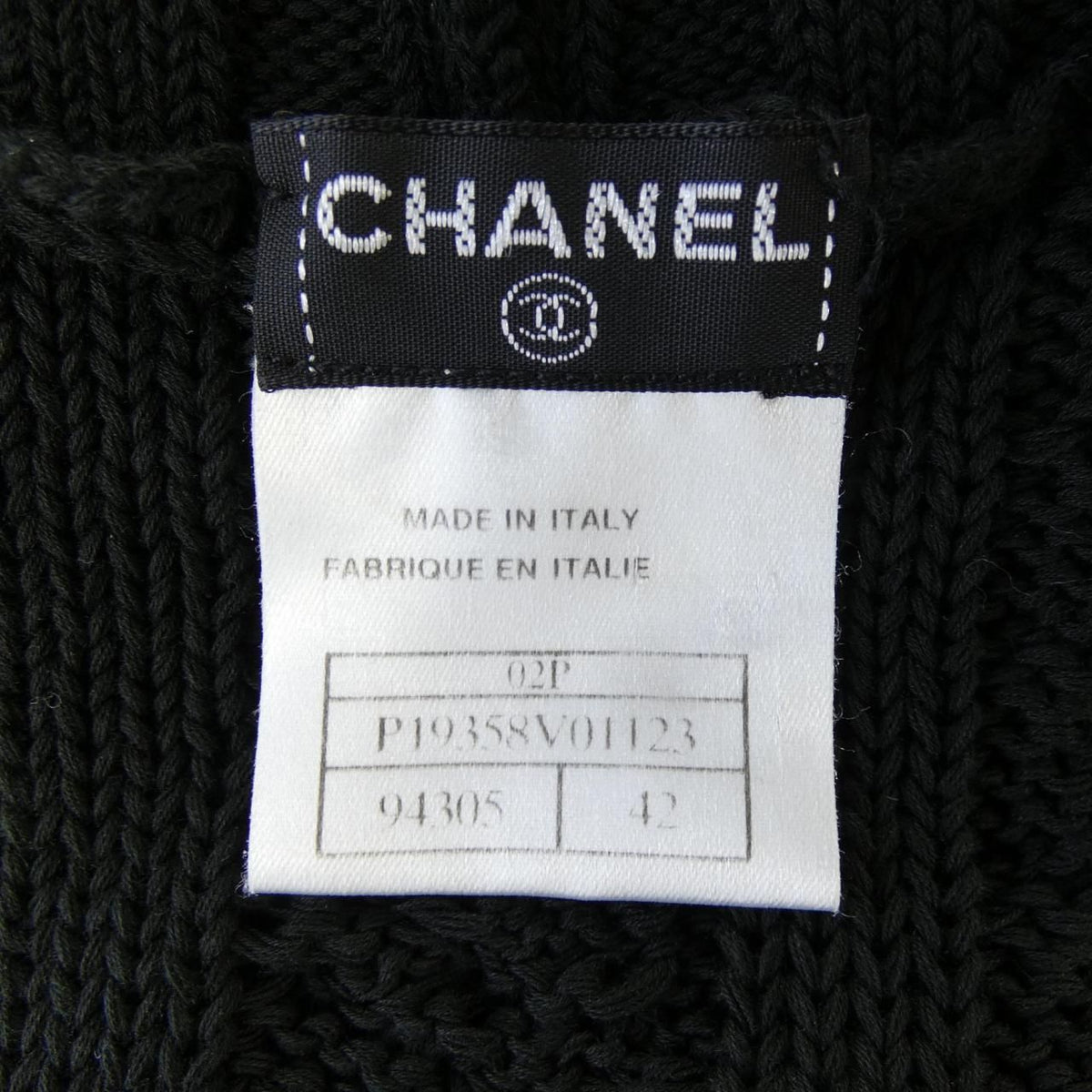 Chanel 02P Vintage Knit Sweater — view 4