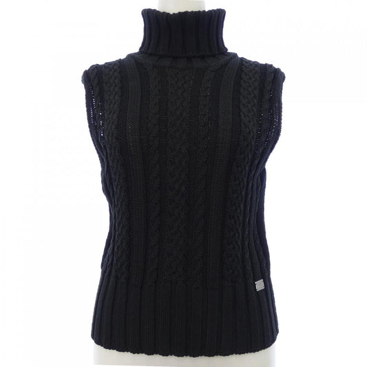 Chanel 02P Vintage Knit Sweater