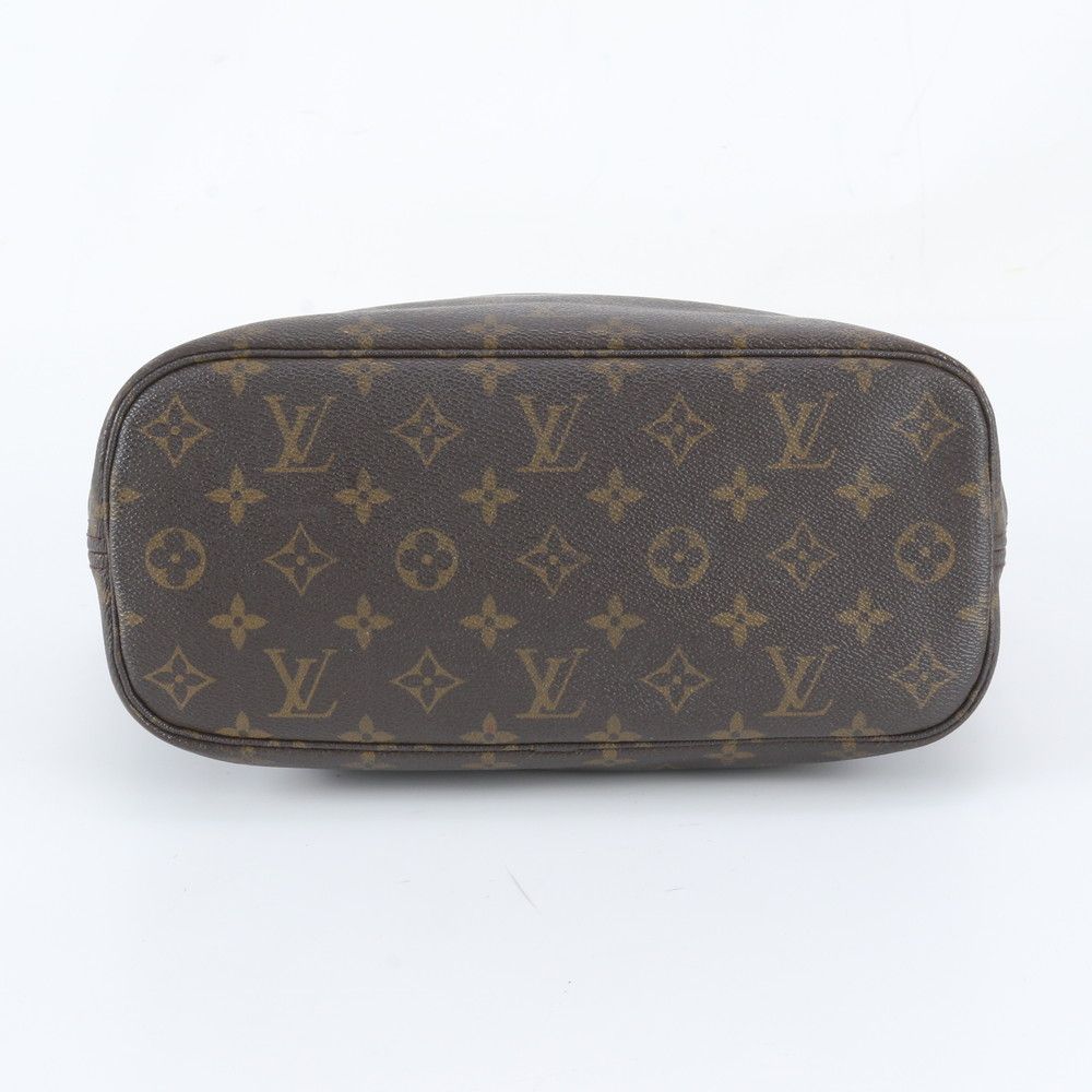 Louis Vuitton Monogram Neverfull Leather Tote Bag Shoulder — view 6