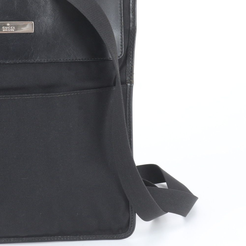 Gucci Leather Canvas Shoulder Bag Crossbody Messenger Business Black — view 2