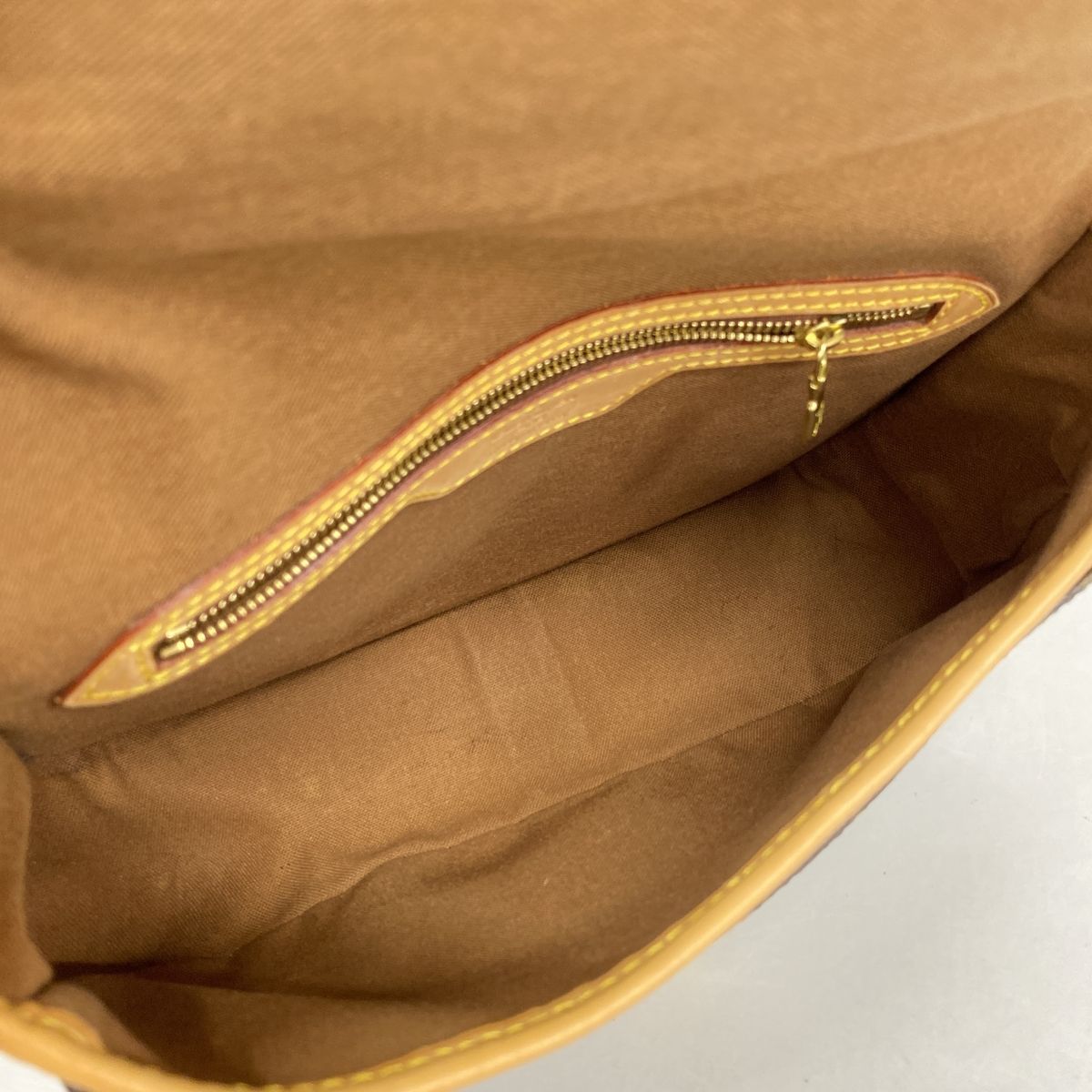 Louis Vuitton Shoulder Bag Monogram Solonge Brown — view 4