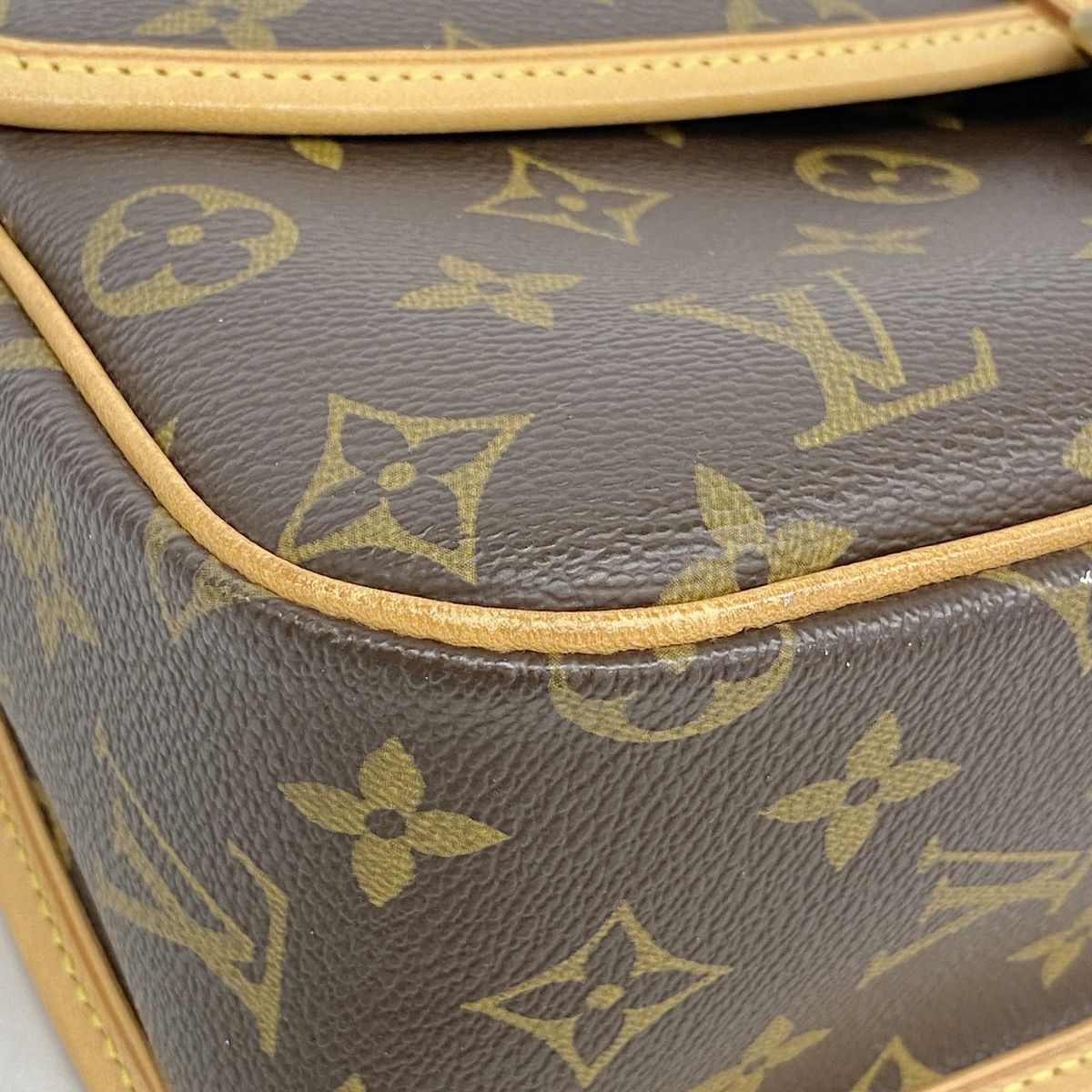 Louis Vuitton Shoulder Bag Monogram Solonge Brown — view 7