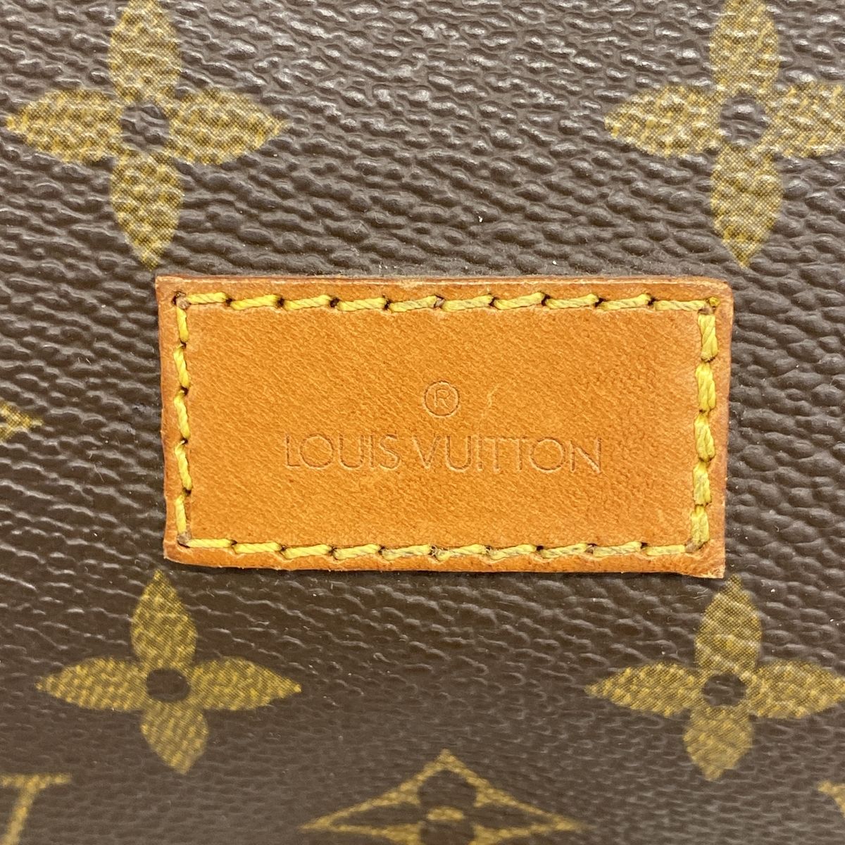 Louis Vuitton Shoulder Bag Monogram Saumur 30 Brown — view 5