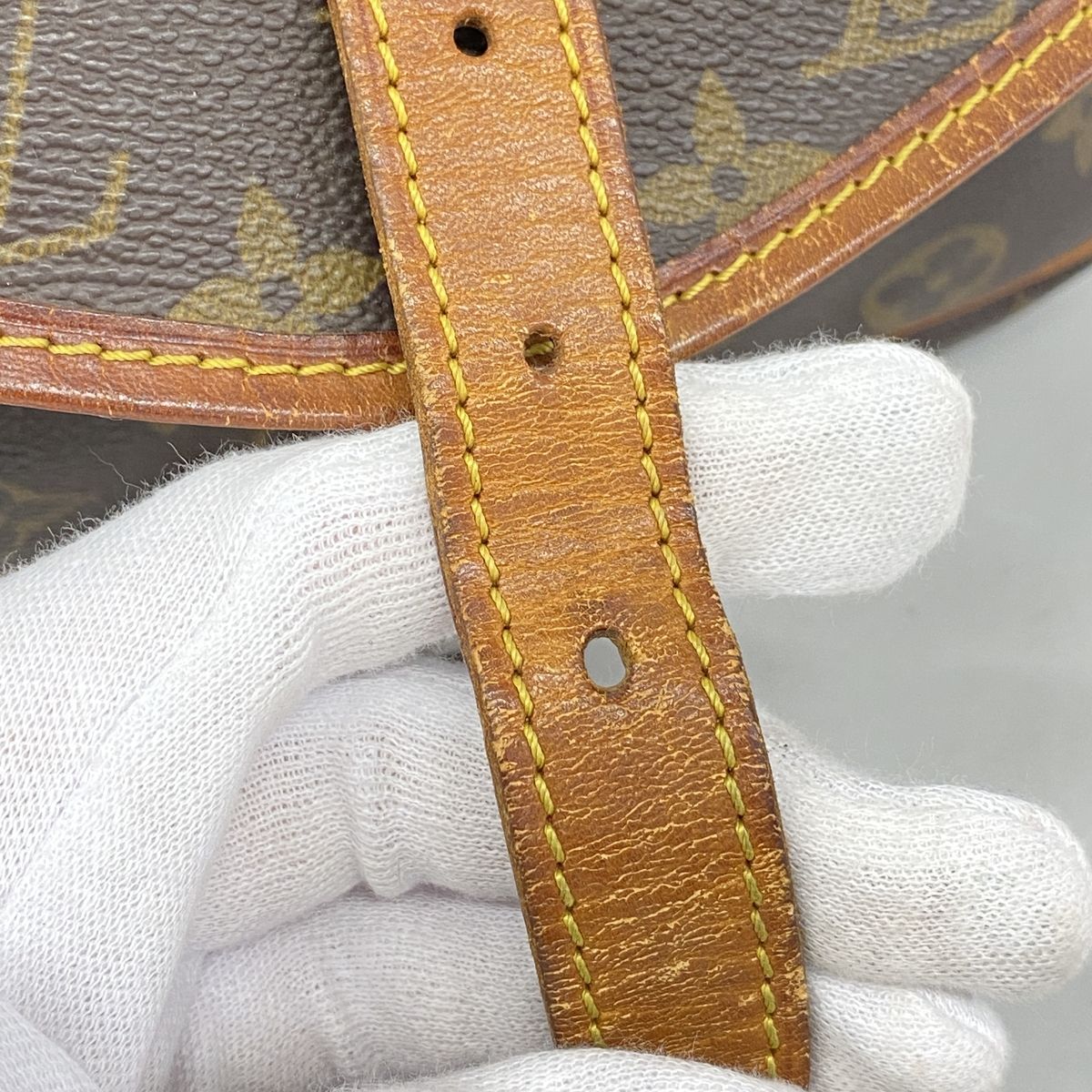 Louis Vuitton Shoulder Bag Monogram Saumur 30 Brown — view 8