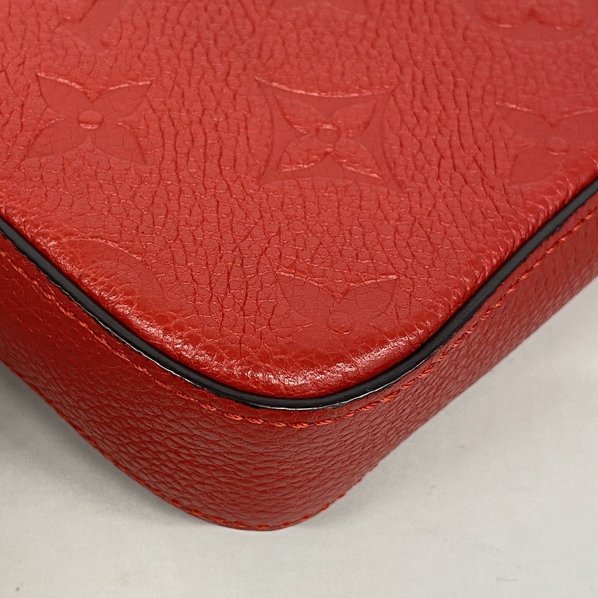 Louis Vuitton Wallet on Chain Monogram Empreinte Pochette Felicie Cerise — view 7
