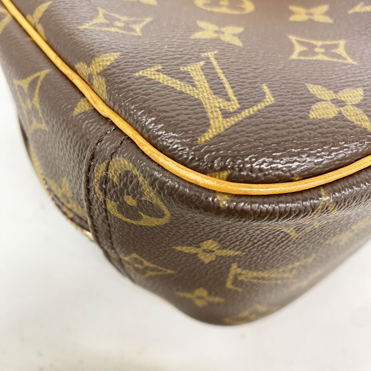 Louis Vuitton Handbag Monogram Trouville Brown — view 6