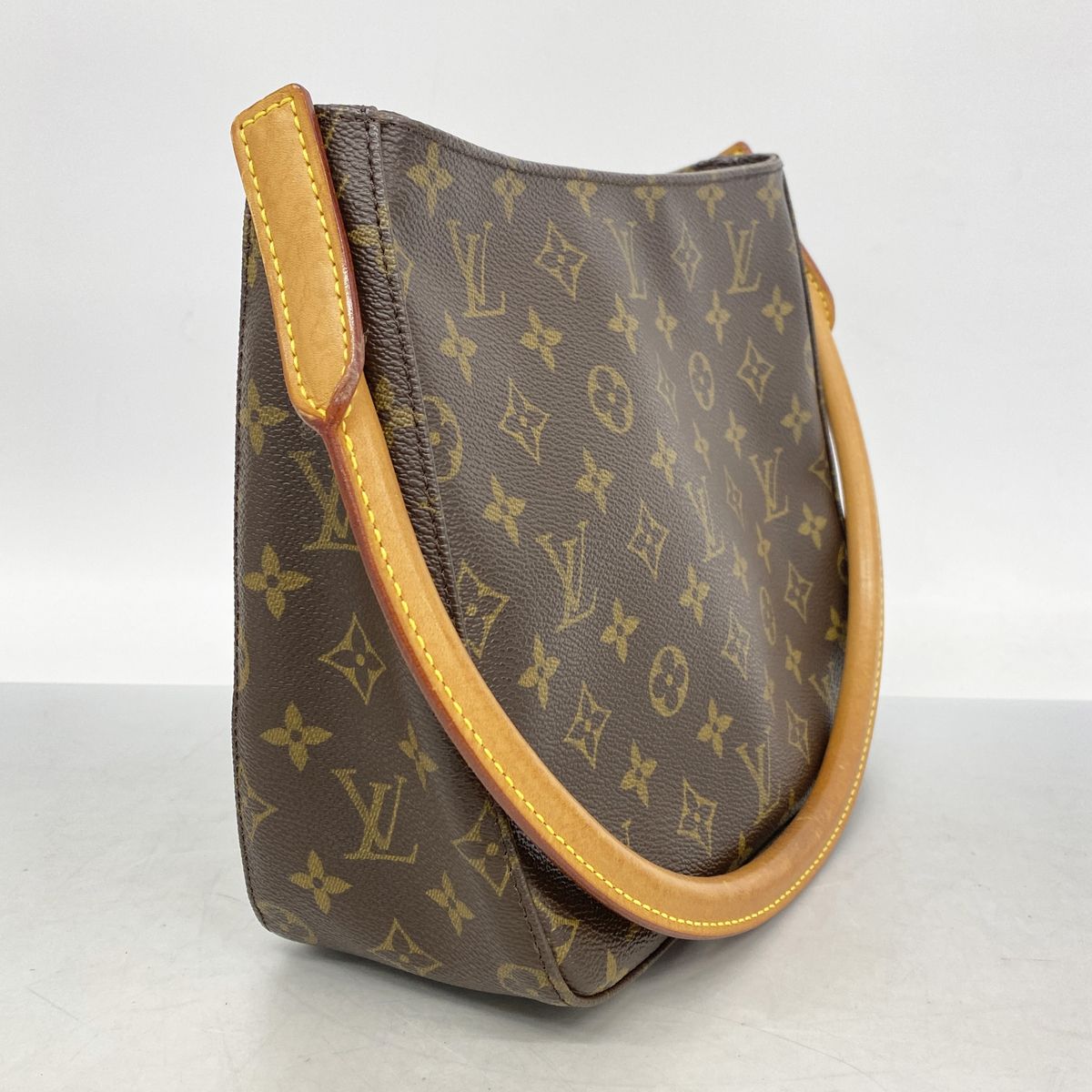 Louis Vuitton Shoulder Bag Monogram Looping MM Brown — view 2