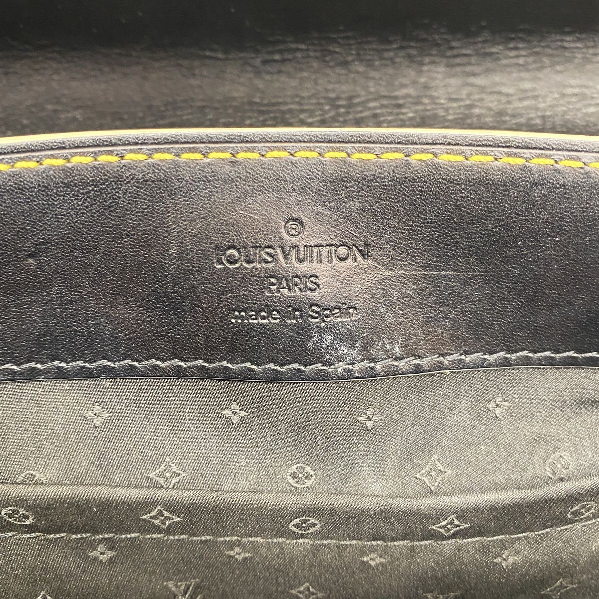 Louis Vuitton Shoulder Bag Suhali Tarantula Noir — view 5